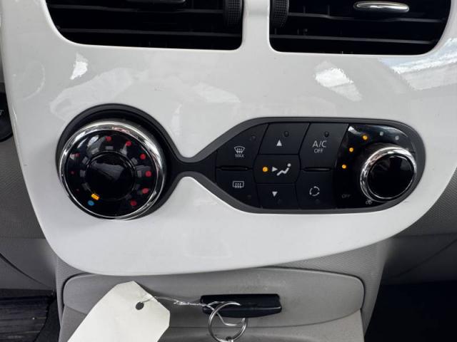 Renault Zoe image 8