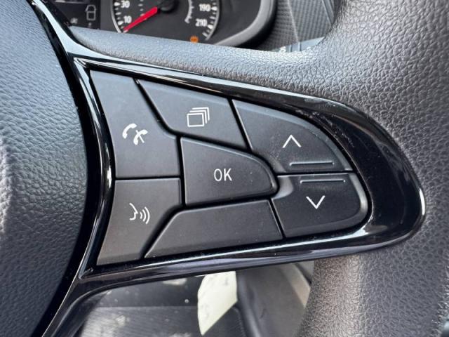 Renault Trafic image 1