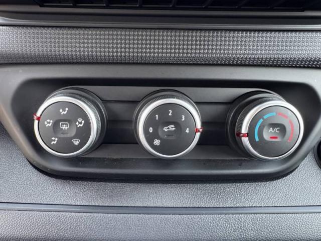 Renault Trafic image 6