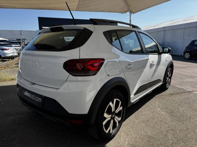 Dacia Sandero image 2