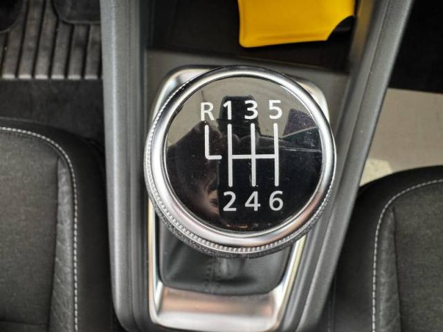 Renault Captur image 1