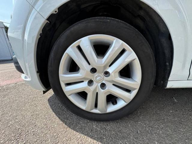 Dacia Sandero image 1