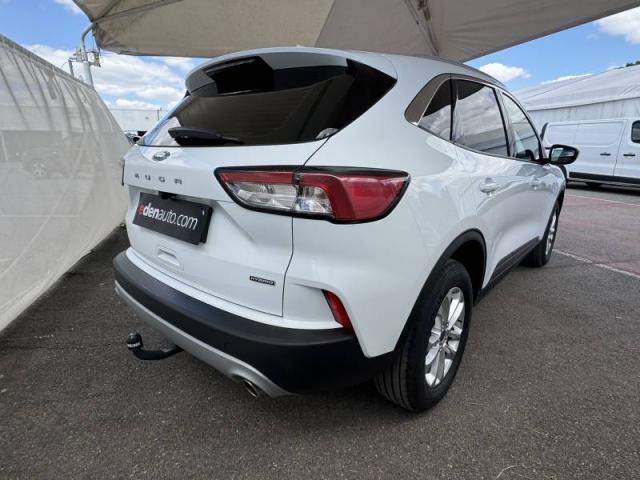 Ford Kuga image 7