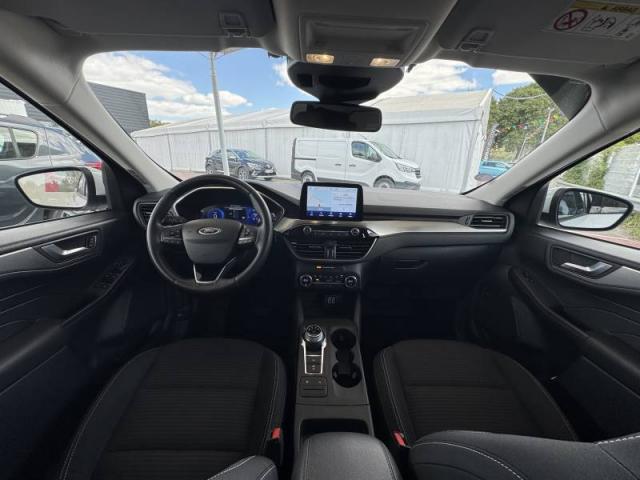 Ford Kuga image 9