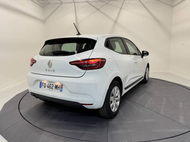 Renault Clio image 2