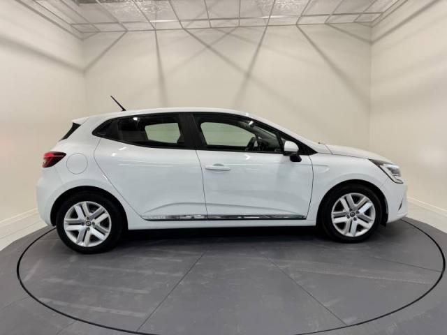 Renault Clio image 9