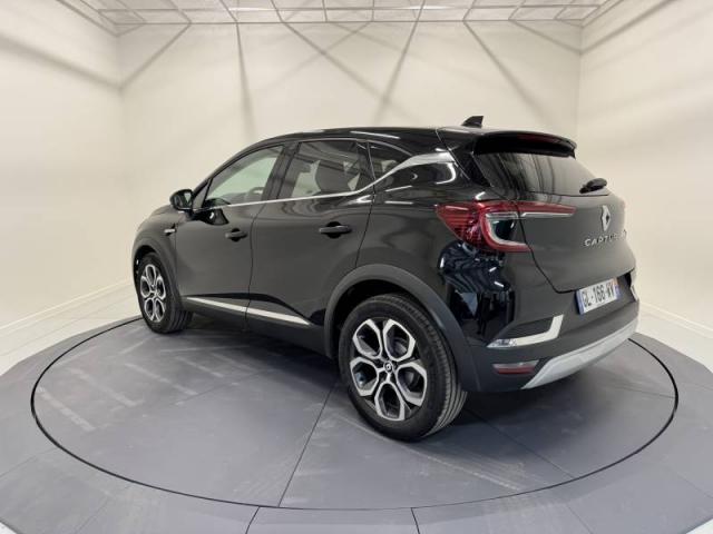 Renault Captur image 1