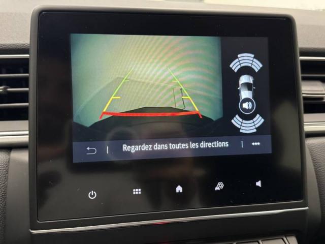 Renault Captur image 2