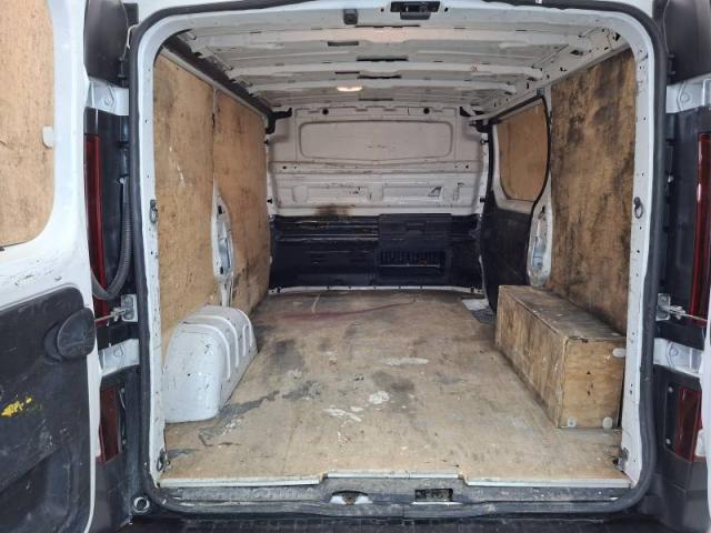 Renault Trafic image 3
