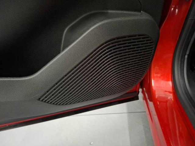 Renault Captur image 9