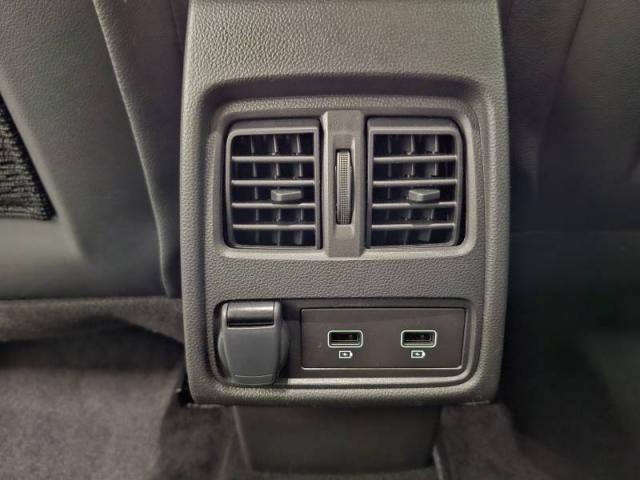 Renault Captur image 6