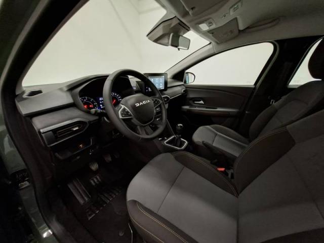 Dacia Sandero image 8