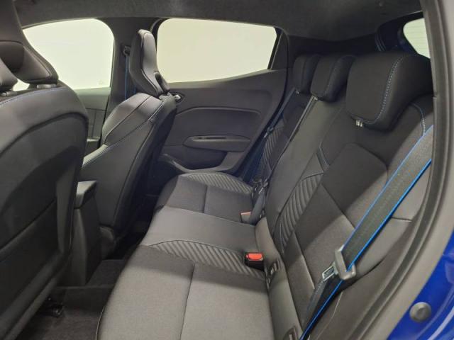 Renault Clio image 2
