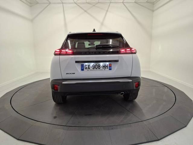 Peugeot 2008 image 9