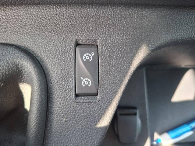 Renault Master image 6