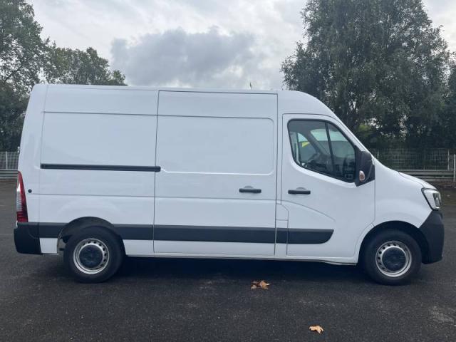 Renault Master image 9