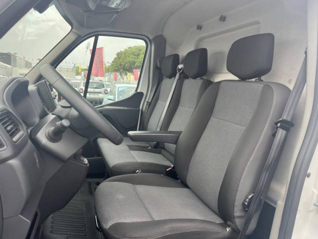 Renault Master image 4