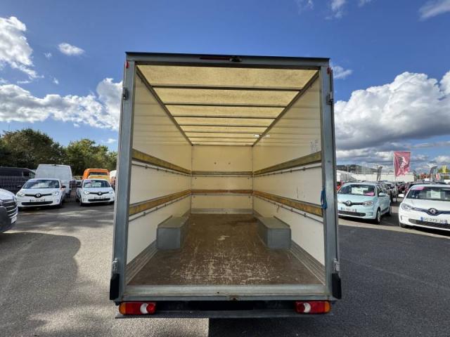 Renault Master image 9