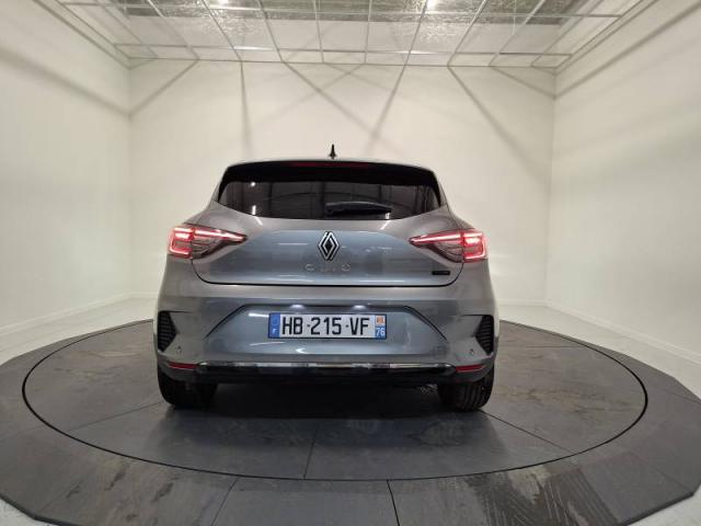 Renault Clio image 9