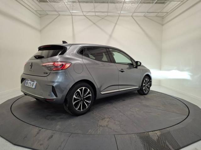 Renault Clio image 6