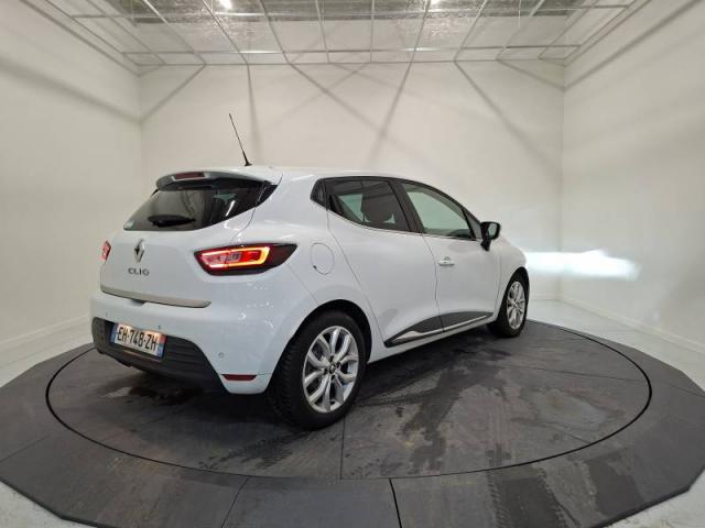 Renault Clio image 8