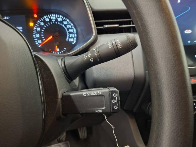Renault Clio image 7