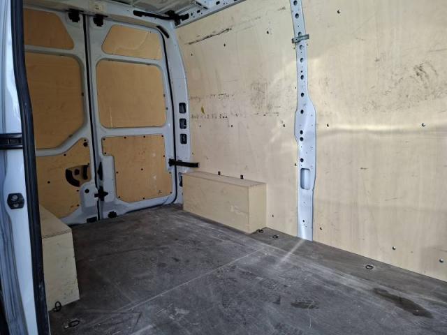 Renault Master image 2