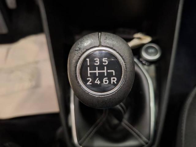 Ford Fiesta image 6