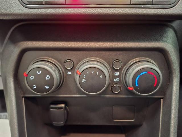 Dacia Sandero image 5