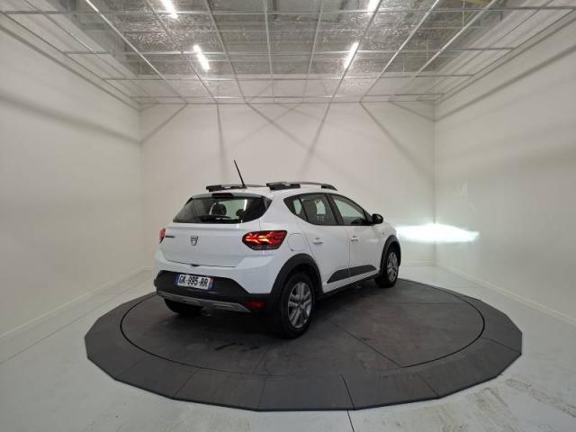 Dacia Sandero image 2