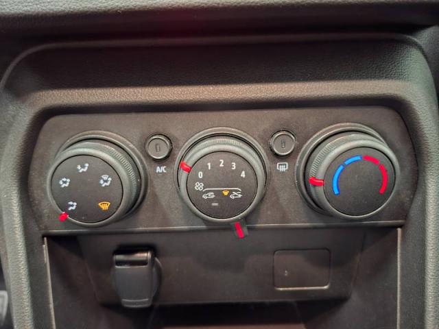 Dacia Sandero image 6