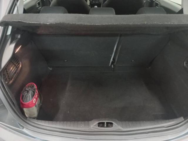 Peugeot 208 image 2