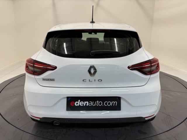 Renault Clio image 1
