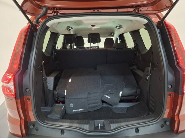 Dacia Jogger image 8