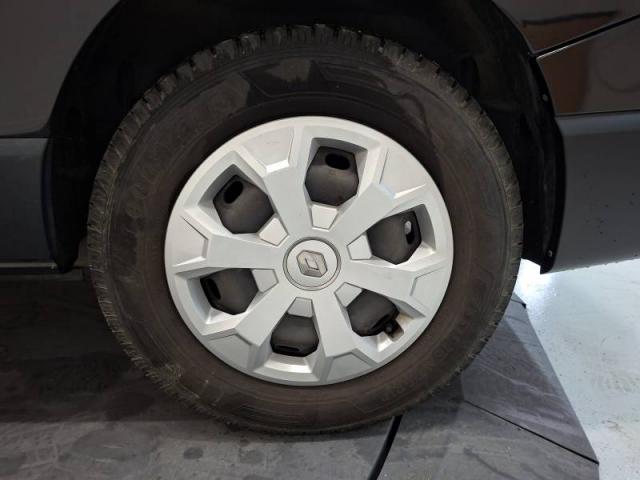 Renault Trafic image 1