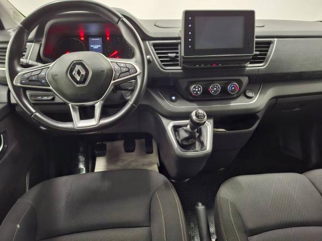 Renault Trafic image 4