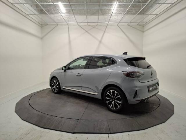 Renault Clio image 1