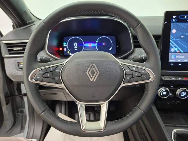 Renault Clio image 8