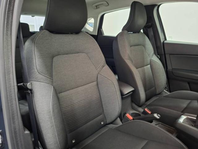 Renault Captur image 6