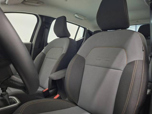 Dacia Sandero image 1