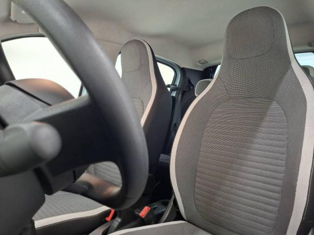 Renault Twingo image 2