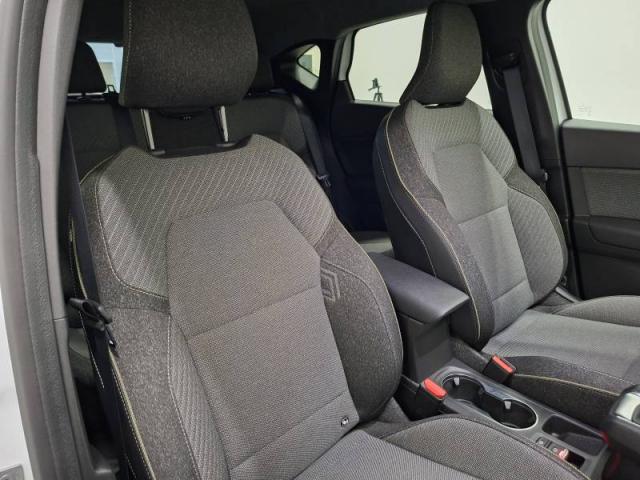 Renault Captur image 7