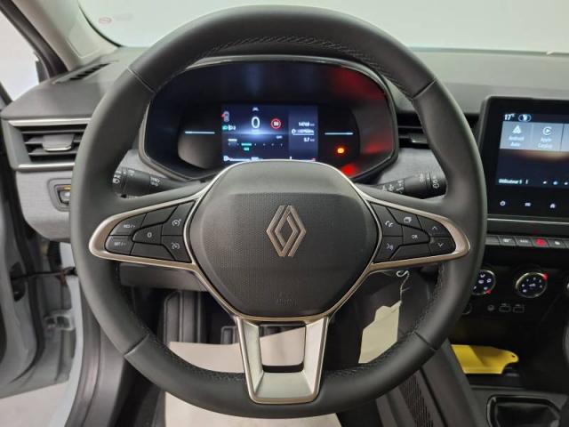 Renault Clio image 9