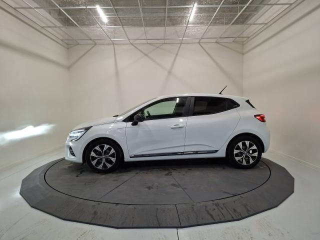 Renault Clio image 9