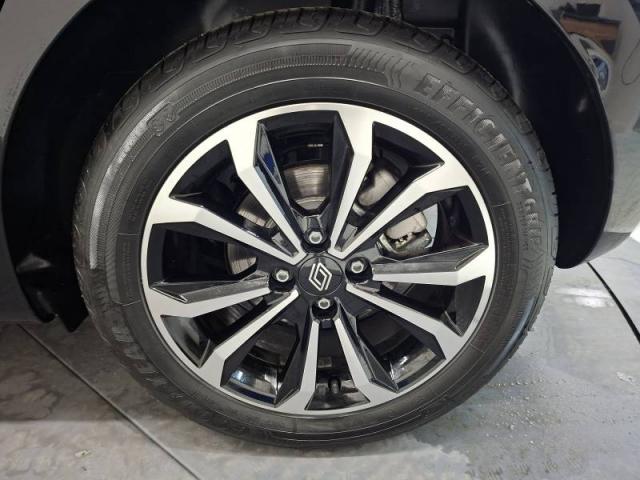 Renault Clio image 9