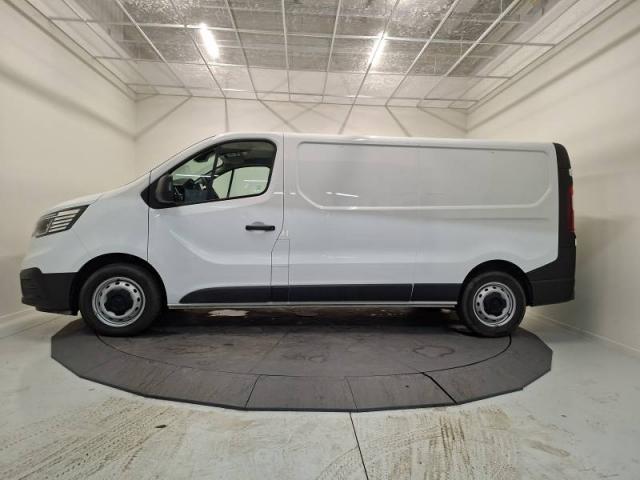 Renault Trafic image 2
