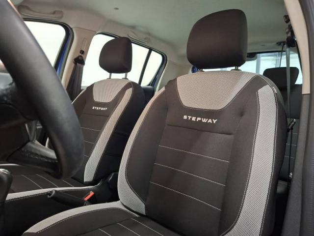 Dacia Sandero image 2