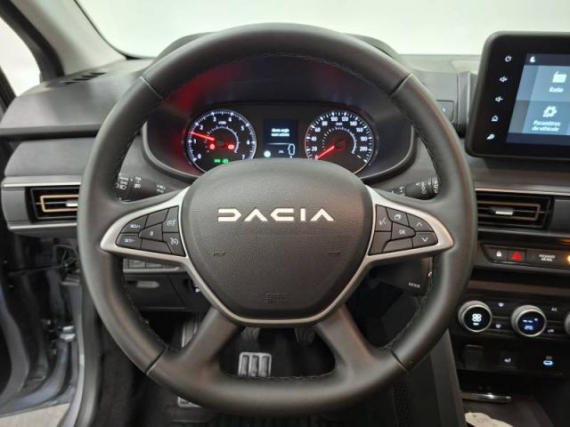 Dacia Sandero image 3