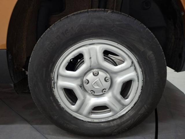 Dacia Duster image 6