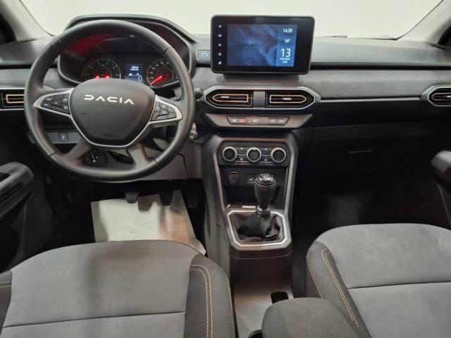 Dacia Sandero image 8